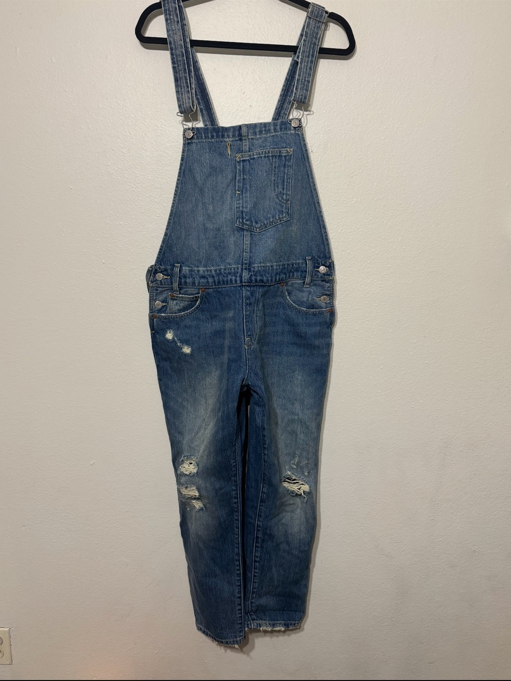 Levi's Women's Distressed Denim Overalls Size Medium